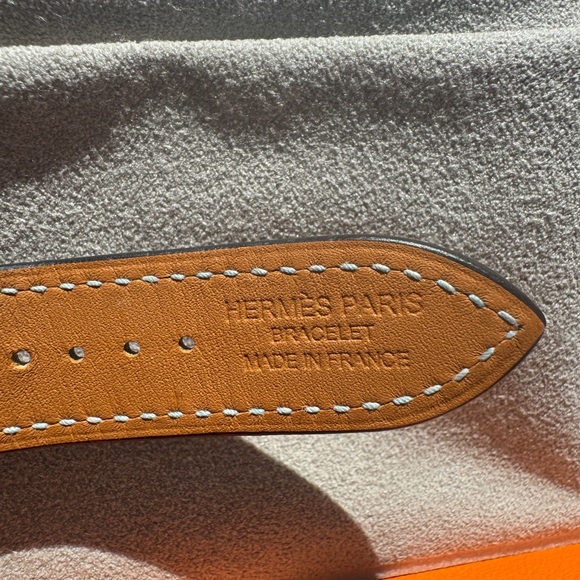 Hermes Apple Single Tour Watch Band Bleu Lin 41mm - Picture 7 of 9